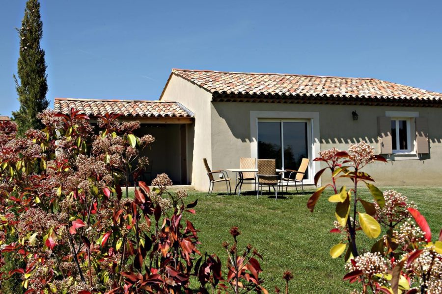 Location maison de vacances Luberon | Villa la source | Jardin privatif et terrasse