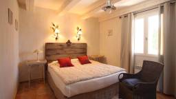 Villa les tournesols | Chambre lit double